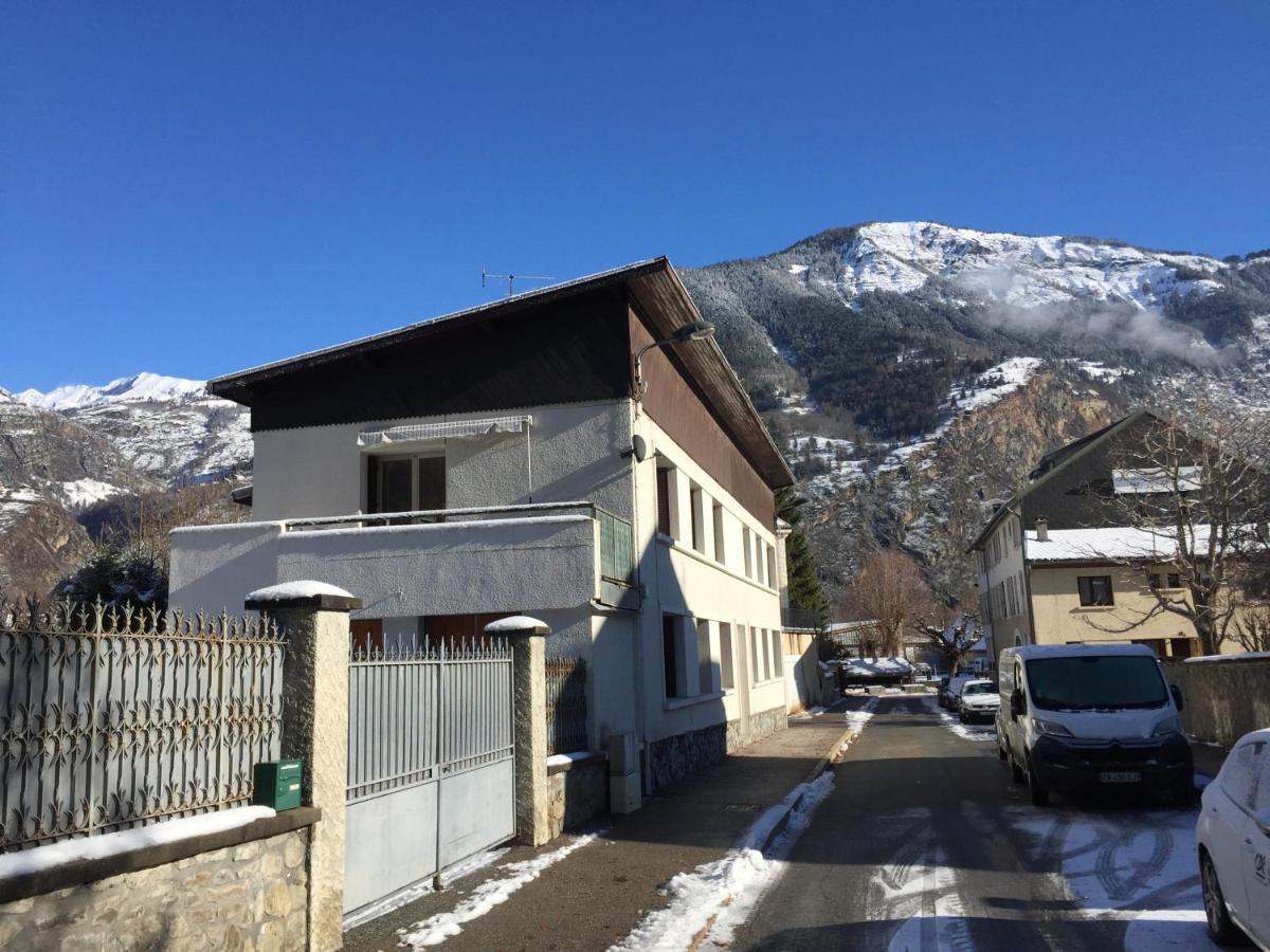 Superbe Appartement A Bourg D'Oisans Avec Terrasse Sud Le Bourg-dʼOisans Екстериор снимка