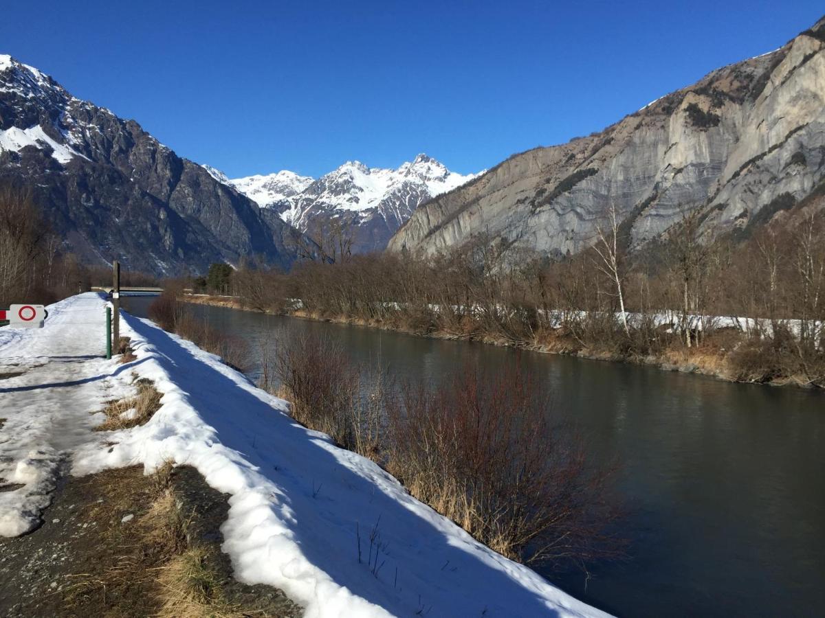 Superbe Appartement A Bourg D'Oisans Avec Terrasse Sud Le Bourg-dʼOisans Екстериор снимка