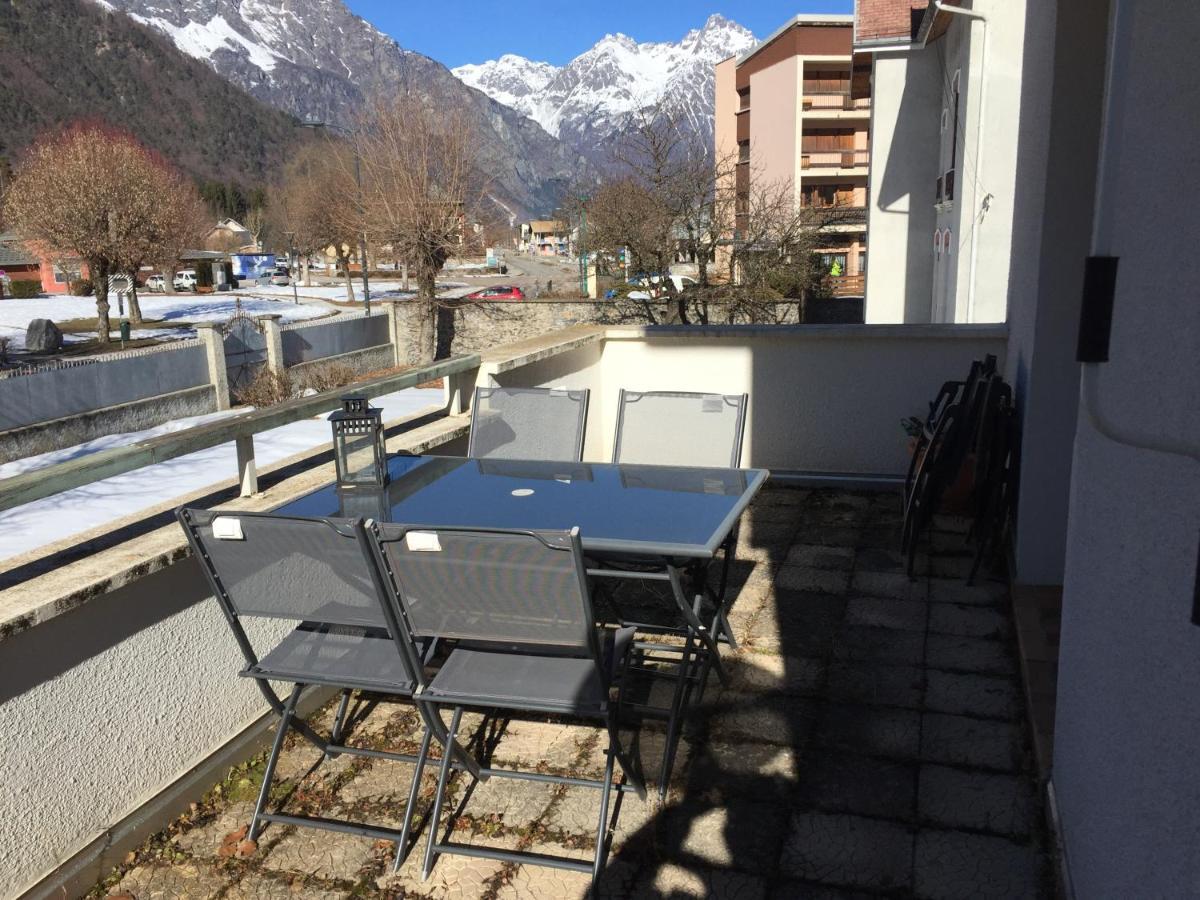 Superbe Appartement A Bourg D'Oisans Avec Terrasse Sud Le Bourg-dʼOisans Екстериор снимка